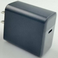 Adaptor Daya Layar LED OEM PD 65W Baru Universal ACC Tipe-C Pengisian Cepat Lampu LED Ramah Lingkungan Bersertifikasi CE/FCC/ROHS