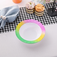 Assiettes en plastique garnies de couleur Xueli Vaisselle durable et recyclable de qualité alimentaire Vaisselle élégante pour les événements de restauration à la maison