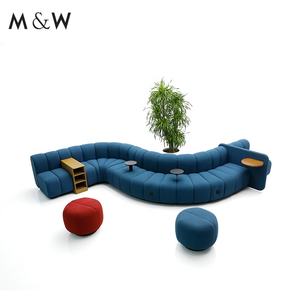 M&W Divani Modulari da Relax di Lusso dal Nuovo Design Curvo in Tessuto per Sala d'Attesa e Ufficio - Product Image 2