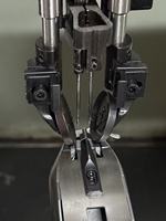 Nouvelle machine à coudre à colonne pour l'industrie de la chaussure, machine à coudre automatique pour la formation de motifs de dessus de chaussures en cuir