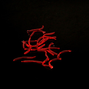 Señuelos de silicona de 2 cm con forma de larvas de sangre simuladas para pesca en agua dulce - Product Image 4