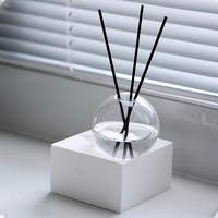 Bouteille en verre en forme de boule METURE pour l'aromathérapie 8D 10D 12D Orbe en verre décoratif Couleurs personnalisées Verre peint Diffuseur de roseaux