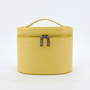 Borsa da Viaggio per Cosmetici in Pelle PU di Lusso Personalizzabile, Impermeabile e Alla Moda per Ragazze - Product Image 2