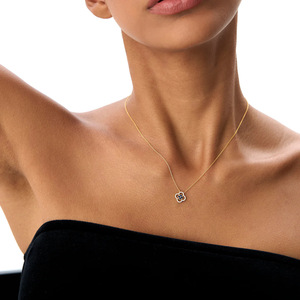 สร้อยคอผู้หญิง จี้รูปดอกไม้ ประดับเพชรเซอร์โคเนีย ใส่ได้ทุกวัน - Product Image 3