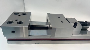 เครื่องจับชิ้นงานแบบโมดูลาร์เครื่องมือ CNC แบบแมนนวลมีความแม่นยำสูงที่หนีบ <span class=keywords><strong>GT200</strong></span> GT175ชิ้นส่วนแกนแบริ่ง - Product Image 6