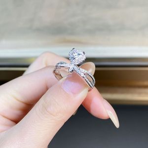 S925 Sterling Silver Hợp Thời Trang Hình Trái Tim Nhẫn Cho Phụ Nữ D Màu Moissanite Ins Phong Cách Trực Tiếp Từ Nhà Sản Xuất - Product Image 3