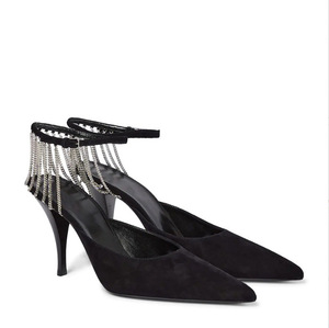 Nouveauté Chaussures à talons hauts noires sexy Chaussures à talons fins en or Chaussures pour femmes Chaîne métallique Bout pointu Sandales à talons hauts pour soirée - Product Image 6