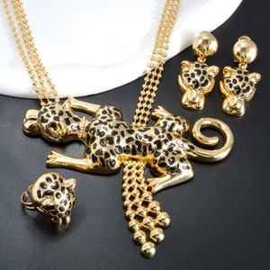 Parure de bijoux ethniques léopard en zircon plaqué or 14 carats de luxe pour femme - Idéale pour mariages, anniversaires et soirées - Product Image 2