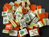 Ensemble de Mahjong Américain de Noël, Tuiles de Mahjong en Acrylique Orange avec Motifs Bougie et Sapin pour Soirée de Jeu en Famille