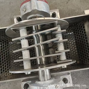 Broyeur à marteaux en acier inoxydable 304, broyeur pour le traitement des produits chimiques, moteur électrique, niveau de sécurité élevé - Product Image 1
