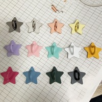 Nouvelles breloques métalliques étoile et lune effet peinture brûlée pour coques de téléphone, accessoires DIY faits main, boucles de suspension, accessoires de quincaillerie en gros