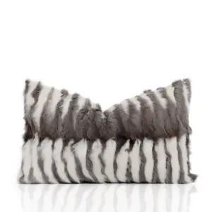 Tiff Home Wholesale Customization 30*50cm Removable Cover Grey And White Squirrel Fur Soft Designer Throw Pillow For Home Decor