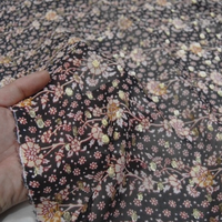 Superbe Tissu en Soie Métallique Léger et Respirant de Haute Qualité pour Robe et Jupe d'Été – Nouvelle Collection Luxe