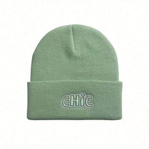 Bonnets personnalisés en usine, bonnets en laine tricotés de couleur unie, bonnets d'hiver amples et simples, broderie de logo personnalisée - Product Image 6