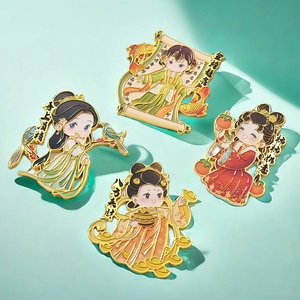 Huy Hiệu Ghim Phát Sáng Lấp Lánh Bán Sỉ Từ Nhà Máy Ghim Men Cloisonne Tùy Chỉnh Huy Hiệu Ve Áo Kim Loại Biểu Tượng Tùy Chỉnh - Product Image 4