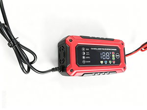 Cargador de Batería Eléctrico de 12V para Auto y Moto, 12V 6A 90W, Protección Contra Sobretensión, Reparación Automática por Pulsos para Baterías de Plomo-Ácido y LiFePO4 - Product Image 5