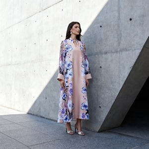 ชุดอาบายะห์ผ้าโพลีเอสเตอร์พิมพ์ลายหรูหราคุณภาพสูงสั่งทำพิเศษสำหรับผู้หญิงมุสลิมขายส่ง - Product Image 1