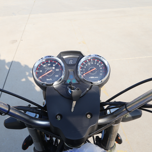 Tricycle à essence 200cc avec moteur Zongshen, cadre renforcé, caisse de <span class=keywords><strong>chargement</strong></span> à double <span class=keywords><strong>rail</strong></span>, vente chaude au Ghana pour le transport d'eau - Product Image 6