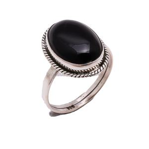 Bagues en argent sterling 925 de haute qualité Onyx noir Bijoux fins faits à la main Fournisseurs indiens pour les fêtes de fiançailles de mariages - Product Image 1