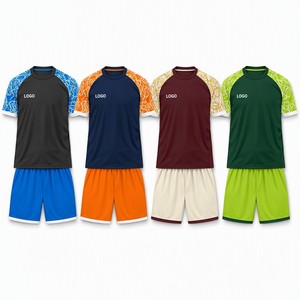 Ensemble d'uniformes de football personnalisés par sublimation, 100 % polyester, séchage rapide, maillot de football OEM, vente en gros - Product Image 2