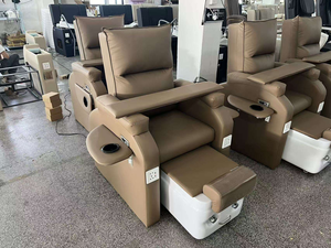 Chaise de luxe haut de gamme à prix de gros, siège et dossier réglables électriquement, éclairage LED 7 couleurs, qualité salon, design inclinable - Product Image 4