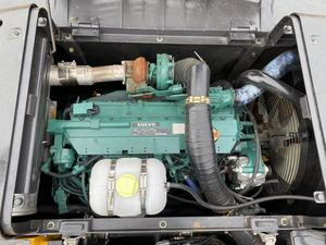 Excavadora VOLVO EC240 usada de alta calidad, la mejor venta a precio barato, alto estándar garantizado y buen estado - Product Image 2