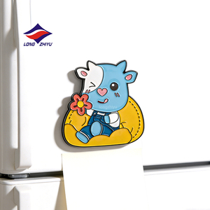 Aimant de réfrigérateur en émail doux, design d'usine Longzhiyu, 20 ans d'expérience, autocollant personnalisé découpé à la forme, souvenir touristique, aimant de réfrigérateur - Product Image 1