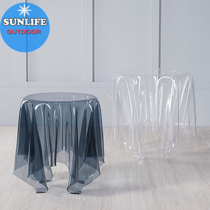 SUNLIFE 2021 Tavolino Laterale Illusion Essey, Tavolino da Caffè in Acrilico Trasparente - Product Image 1