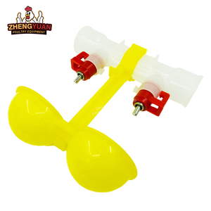 Acqua di pollo due tazze di bevitore automatico <span class=keywords><strong>per</strong></span> polli filettatura Waterer pollame ciotola <span class=keywords><strong>per</strong></span> la gabbia di <span class=keywords><strong>uccelli</strong></span> di quaglia di pollo - Product Image 1