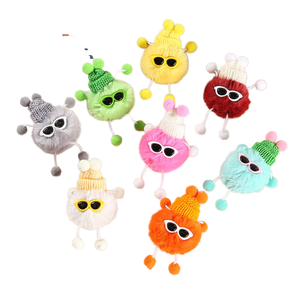 Pour <span class=keywords><strong>Amazon</strong></span> transfrontalière INS petite boule de charbon poupée sac accessoires lapin fourrure lunettes de soleil elfe pendentif en peluche porte-clés Stock pour - Product Image 6