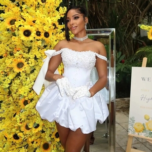 Robes de bal sur mesure en perles blanches de qualité supérieure, épaules dénudées, mini robes de mariage pour filles, robes de soirée Aso Ebi - Product Image 4