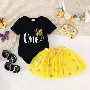 الأوروبي والأمريكية الصيف لطيف فستان الأميرة الأطفال المطبوعة بأكمام قصيرة أعلى + فراشة شبكة تنورة + غطاء الرأس - Product Image 3