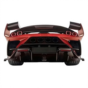 Kits de carrosserie pour Ferrari SF90, série M, en fibre de carbone : pare-chocs avant, pare-chocs arrière, jupes latérales, aileron arrière, évents de garde-boue - Product Image 5