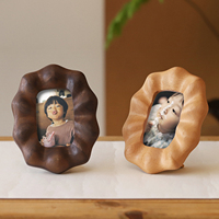 Bingkai Foto Meja Kayu Solid Grosir Kreatif Buatan Tangan Ramah Lingkungan Vintage Ringan Multi-Ukuran Alami Hitam Putih Rumah