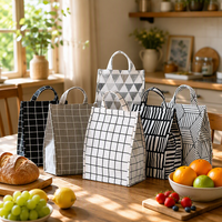 Sac isotherme pliable rayé imperméable grande capacité écologique pour repas, durable et thermique
