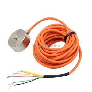 Một cảm biến đo áp suất nhỏ gọn và thân thiện với người dùng được làm từ thép không gỉ, có một đĩa tròn nhỏ - Product Image 1