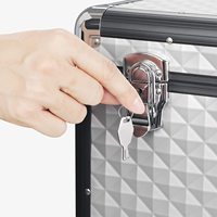 Cube d'eau en aluminium couleur argent boîte de toilettage pour chevaux boîte verrouillable pour cheval boîte à outils en aluminium de haute qualité boîte à outils portable