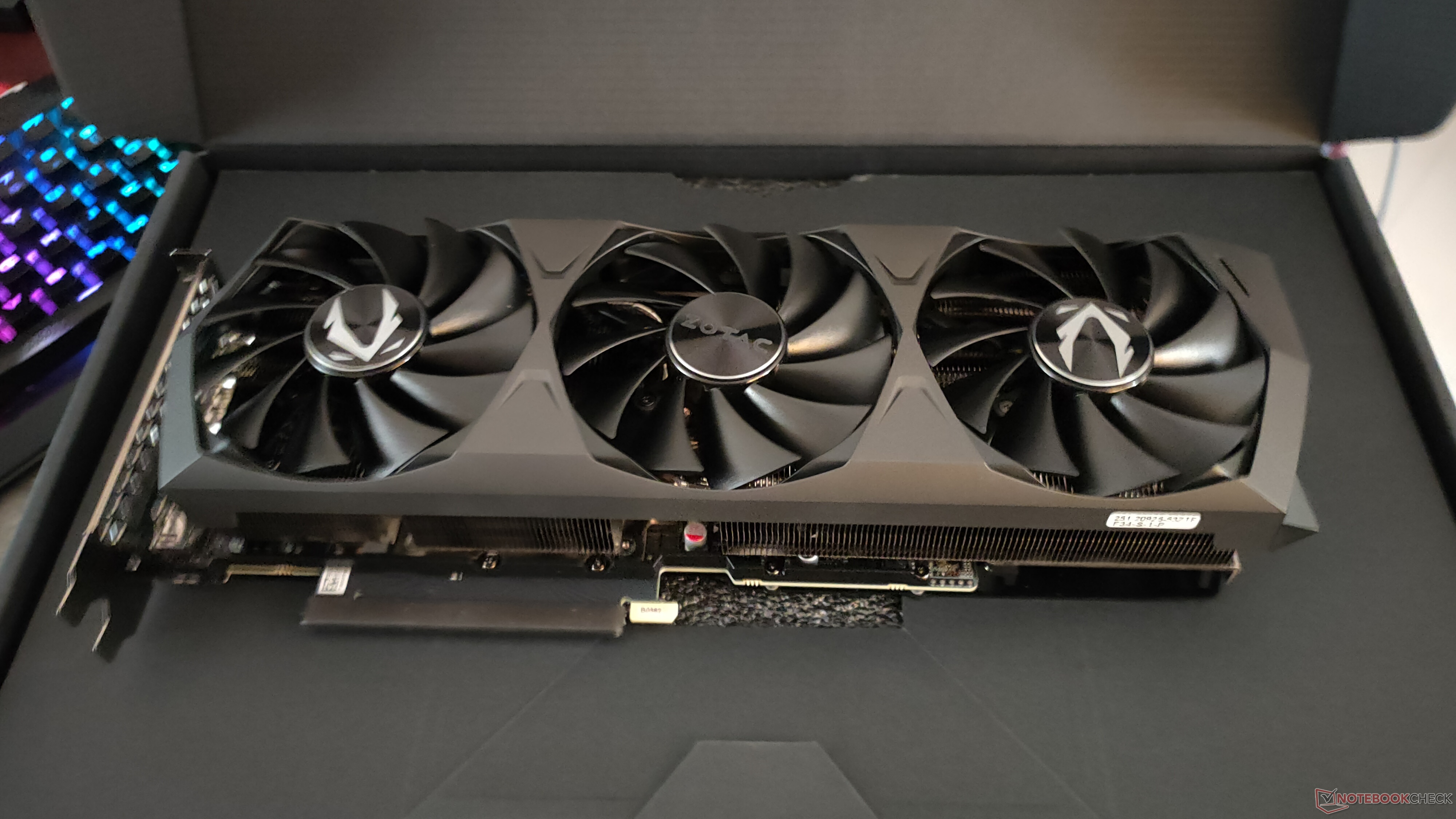 ZOTAC RTX 3090 Trinity OC 24GB - High-Performance Graphics