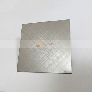 Placa de Acero Inoxidable 304 M54 No.4, Acabado Estándar JIS, Grosor Personalizable de 0.5-0.8mm para Doblado, Corte y Soldadura de Paredes/Techos - Product Image 5