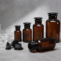 Bocaux d'apothicaire en verre ambré et violet foncé de 250 ml avec bouchon en plastique et logo personnalisé