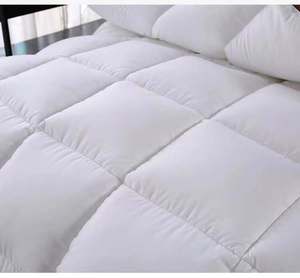 Hilton nhà sản xuất cung cấp kích thước đầy đủ tất cả các mùa khách sạn chần <span class=keywords><strong>Comforter</strong></span> polyester sợi nhỏ Quilt - Product Image 6