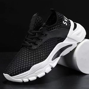 Nouvelles chaussures d'été pour hommes, respirantes, en maille fine, baskets <span class=keywords><strong>de</strong></span> sport, chaussures décontractées tendance pour hommes avec design en réseau creux - Product Image 4
