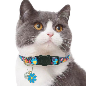 Collares florales para gatos con etiqueta de aire <span class=keywords><strong>Collar</strong></span> para mascotas antipérdida con colgante de silicona y flores <span class=keywords><strong>Collar</strong></span> con etiqueta de aire Cutie Cat Breakaway Collares - Product Image 3
