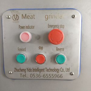 Hachoir industriel robuste pour viande congelée, idéal pour le bœuf, le porc, le poulet, les blocs de viande, les saucisses et la préparation d'aliments pour animaux de compagnie - Product Image 5