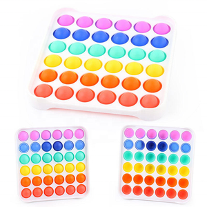 Juego de Juguetes Sensoriales de Silicona, Tableros de Burbujas, Pelotas Antiestrés, Spinners de Dedos para Mayores de 14 Años - Product Image 3