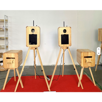 Photomaton en bois vintage, compatible avec les appareils photo reflex numériques et les tablettes, parfait pour les mariages et tous types d'événements