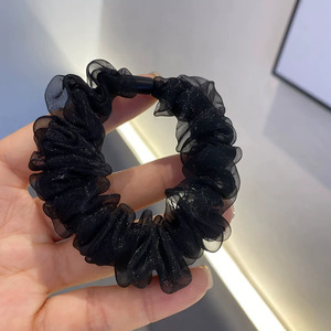 Chouchous et élastiques pour cheveux en organza pour femmes, usage quotidien, kaki noir, style ample, en tissu, faits à la main, Yiwu, Été 2024 - Product Image 2