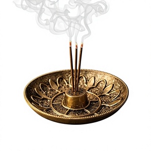 Brûleur d'encens en laiton avec motif de lotus pour une utilisation religieuse et d'aromathérapie - Product Image 6