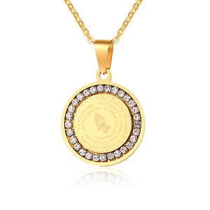 Pendentif <span class=keywords><strong>médaille</strong></span> ronde en acier inoxydable plaqué <span class=keywords><strong>or</strong></span> collier avec incrustation de zircon gravé Bible verset bijoux cadeau pour unisexe - Product Image 6