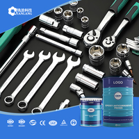 Solution personnalisée sur mesure, revêtement époxy à haute adhérence, application au pinceau, antirouille, peinture liquide résistante à l'usure pour pièces métalliques